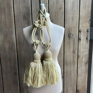 Curtain tie backs (pair) in pale green golden tone